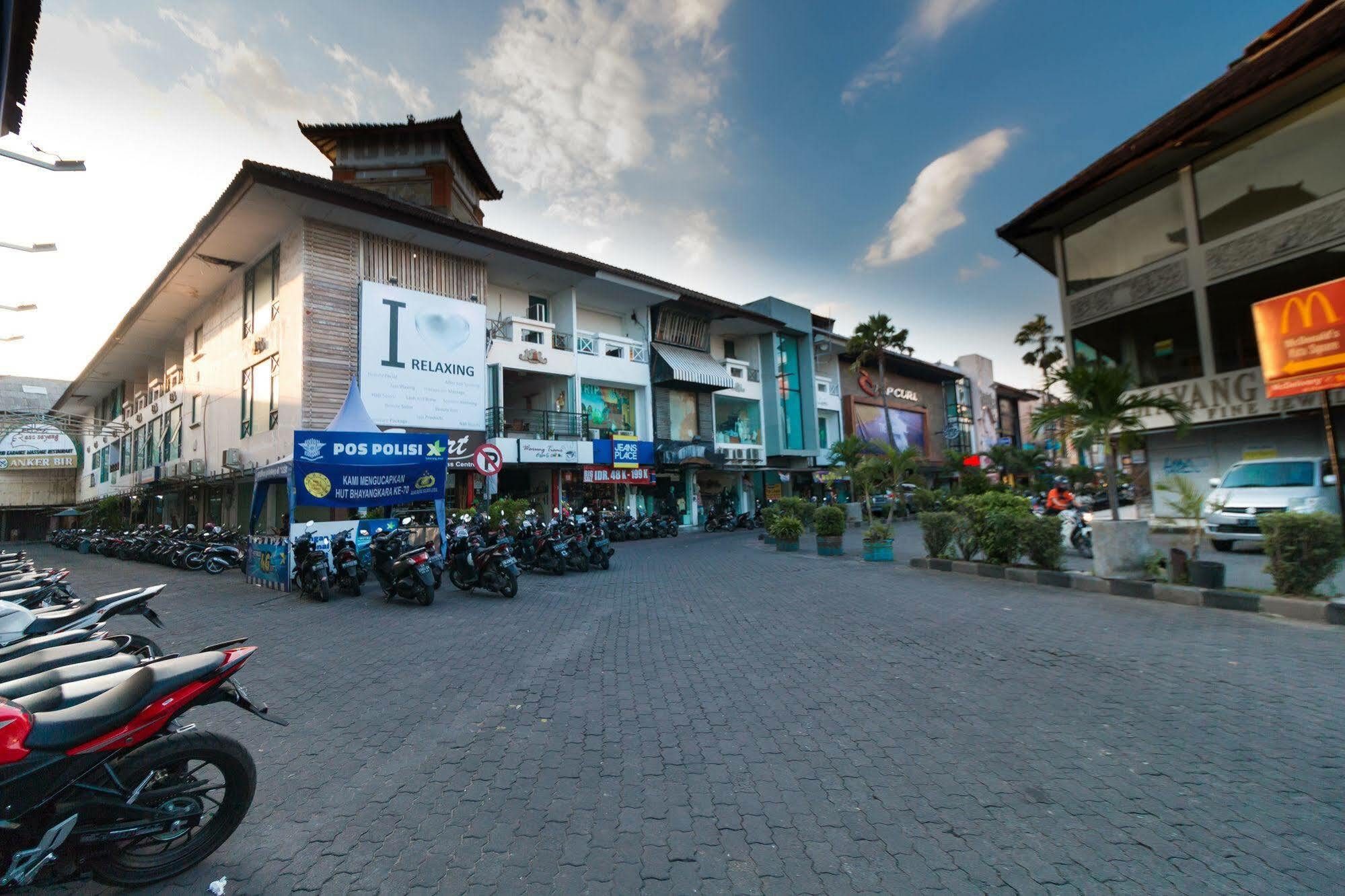 Ab Hotel Kuta Kuta  Exterior photo